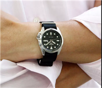 Reloj Seiko Hombre 5 Sport in Acero SRPE67K1 - SRPE67K1